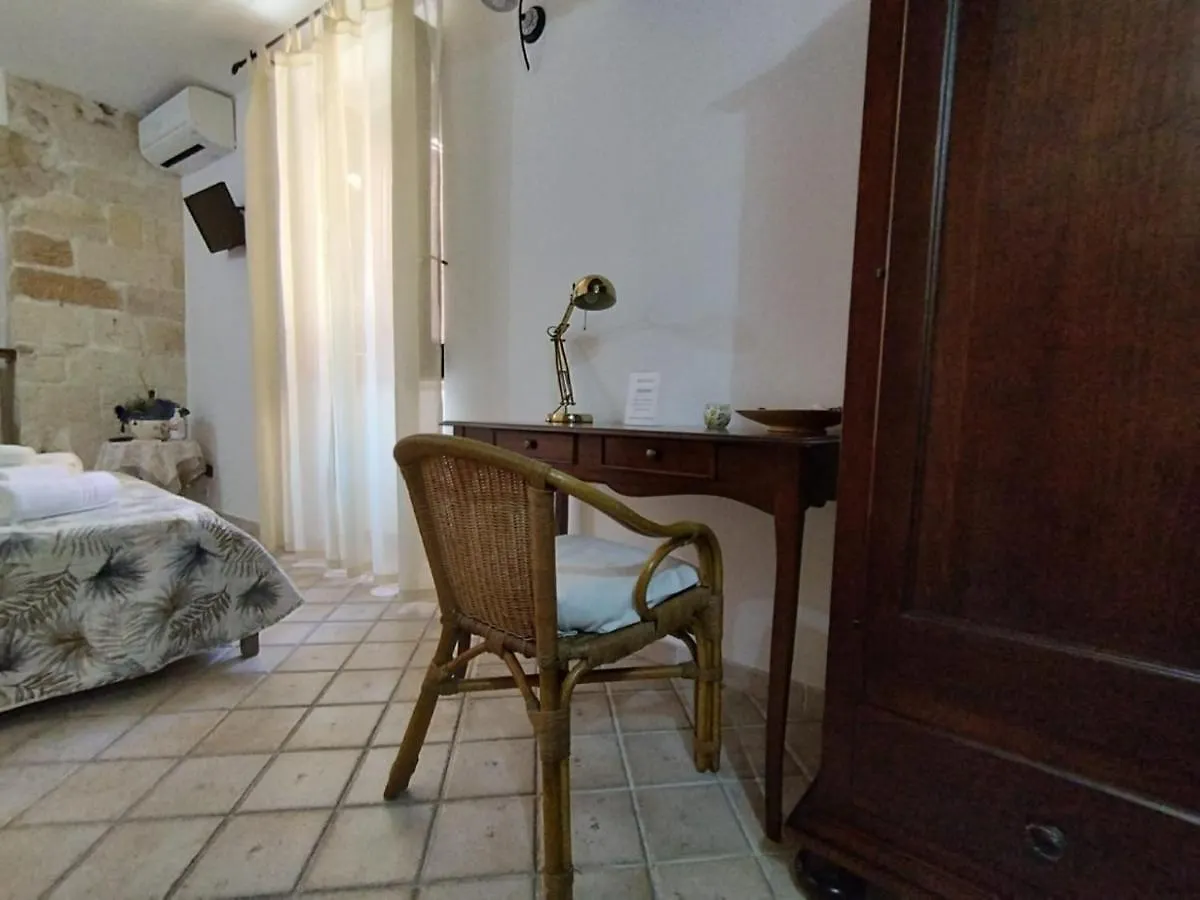 Delizioso monolocale in Ortigia Appartamento Syracuse