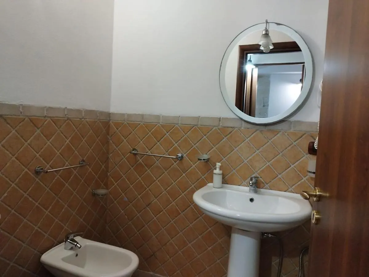Delizioso monolocale in Ortigia Appartamento Syracuse 0*,  Italia